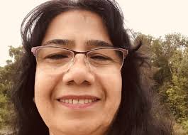 <em>Sara Fernández</em>